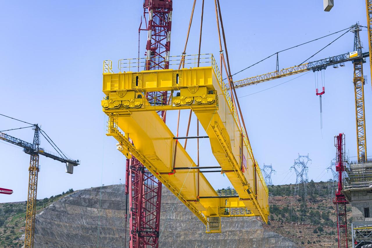 An aerial view of the main overhead crane installed in the turbine hall of the third power unit at Akkuyu Nuclear Power Plant in Mersin, Türkiye, May 10, 2026. (Akkuyu Nuclear Power Plant/HO/AA Photo)