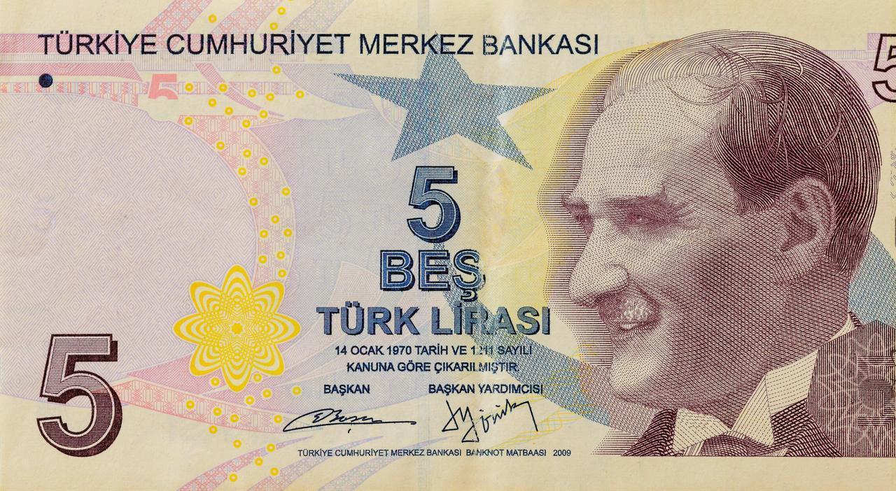 Turkish money: five-lira banknote, front view. (Adobe Stock Photo)