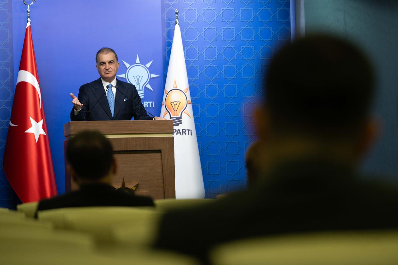 Türkiye’s ruling party rejects role in CHP crisis as court ruling deepens turmoil