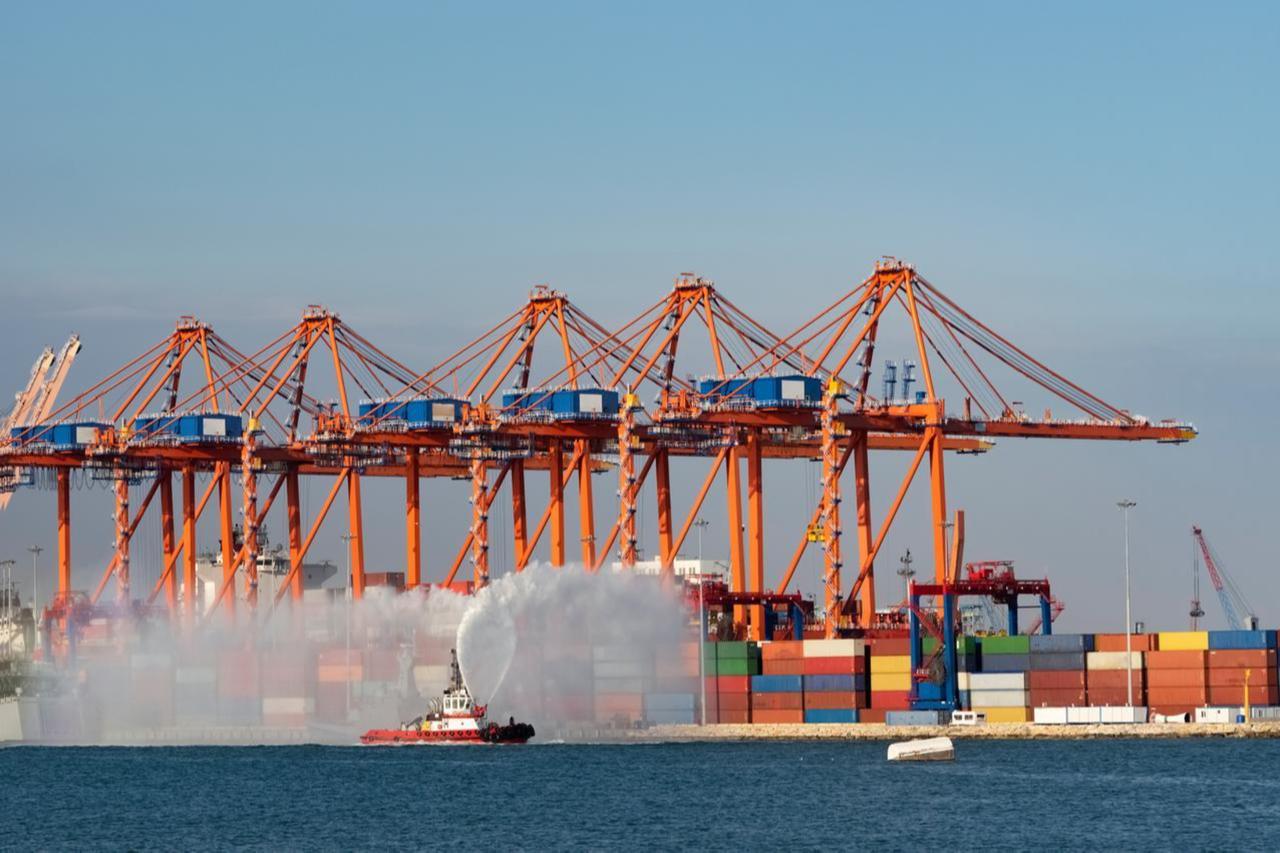 Hormuz turmoil steers cargo to Mersin as container traffic climbs 11%