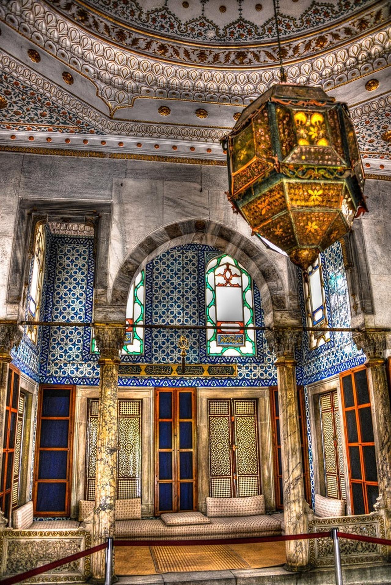 A view of the Audience Chamber at Topkapi Palace in Istanbul, Türkiye. (Photo via Flickr)