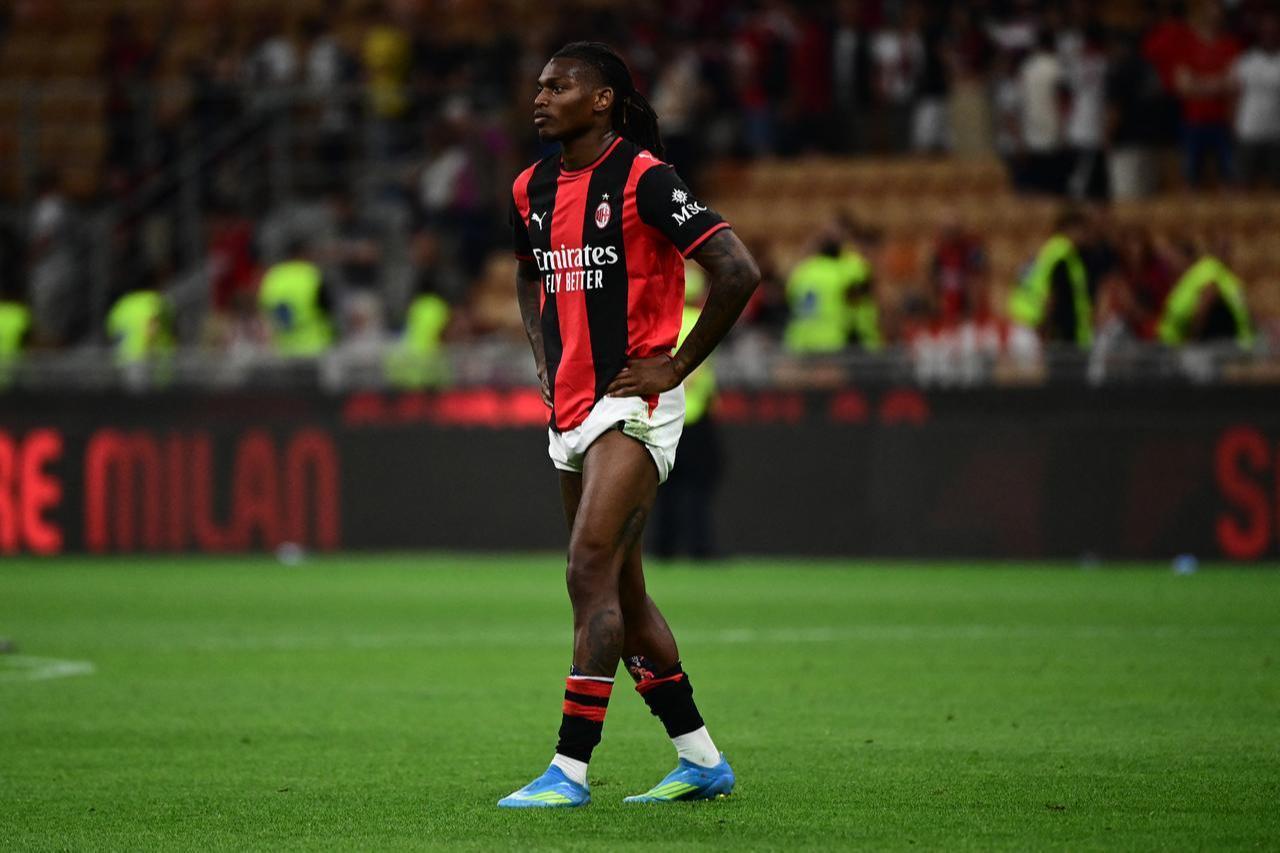 AC Milan's Portuguese forward #10 Rafael Leao reacts at the end of the Italian Serie A football match between AC Milan and Cagliari at the San Siro Stadium in Milan, May 24, 2026. (AFP Photo)