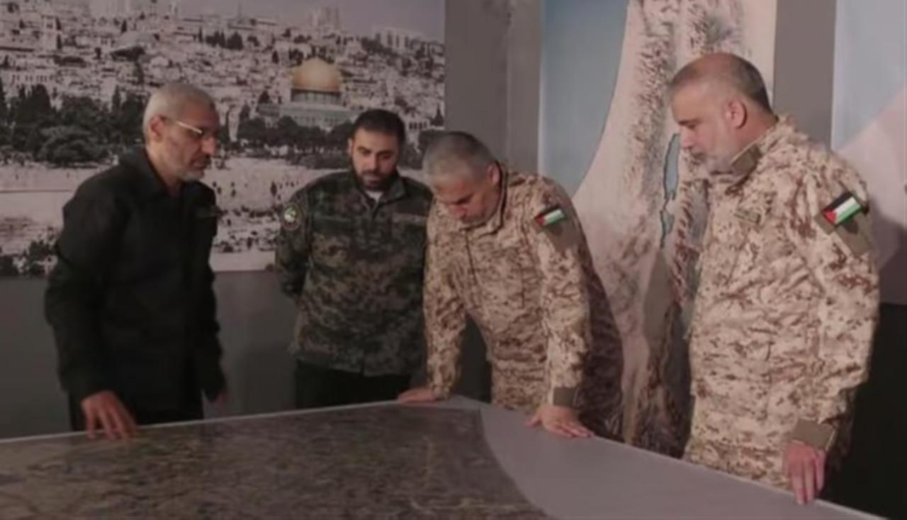 The photo shows Mohammed Odeh (R), the commander of Hamas's Izzedine al-Qassam Brigades and head of Hamas's intelligence headquarters at an unspecified location and time. (Photo via Telegram)