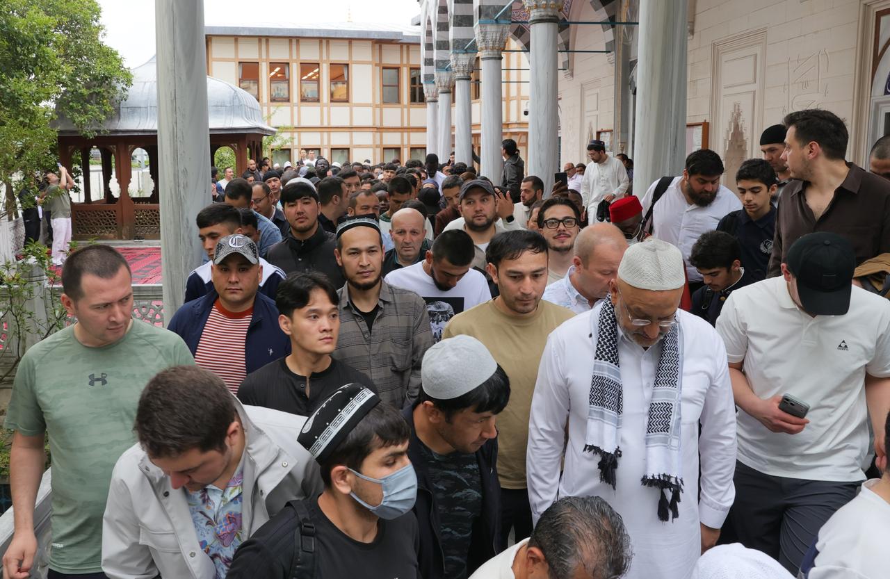 Turkish citizens and Muslims from different countries gathered at Tokyo Camii to perform Eid al-Adha prayers together in Tokyo, Japan, May 27, 2026. (IHA Photo)