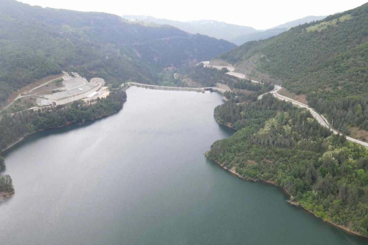 Türkiye’s fourth-largest city swings from empty reservoirs to overflow risk