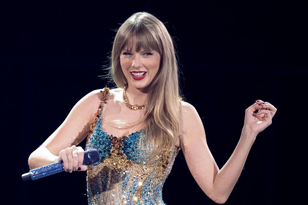 US singer-songwriter Taylor Swift performs onstage on the first night of her "Eras Tour" at AT&amp;T Stadium in Arlington, Texas, on March 31, 2023. (AFP Photo)