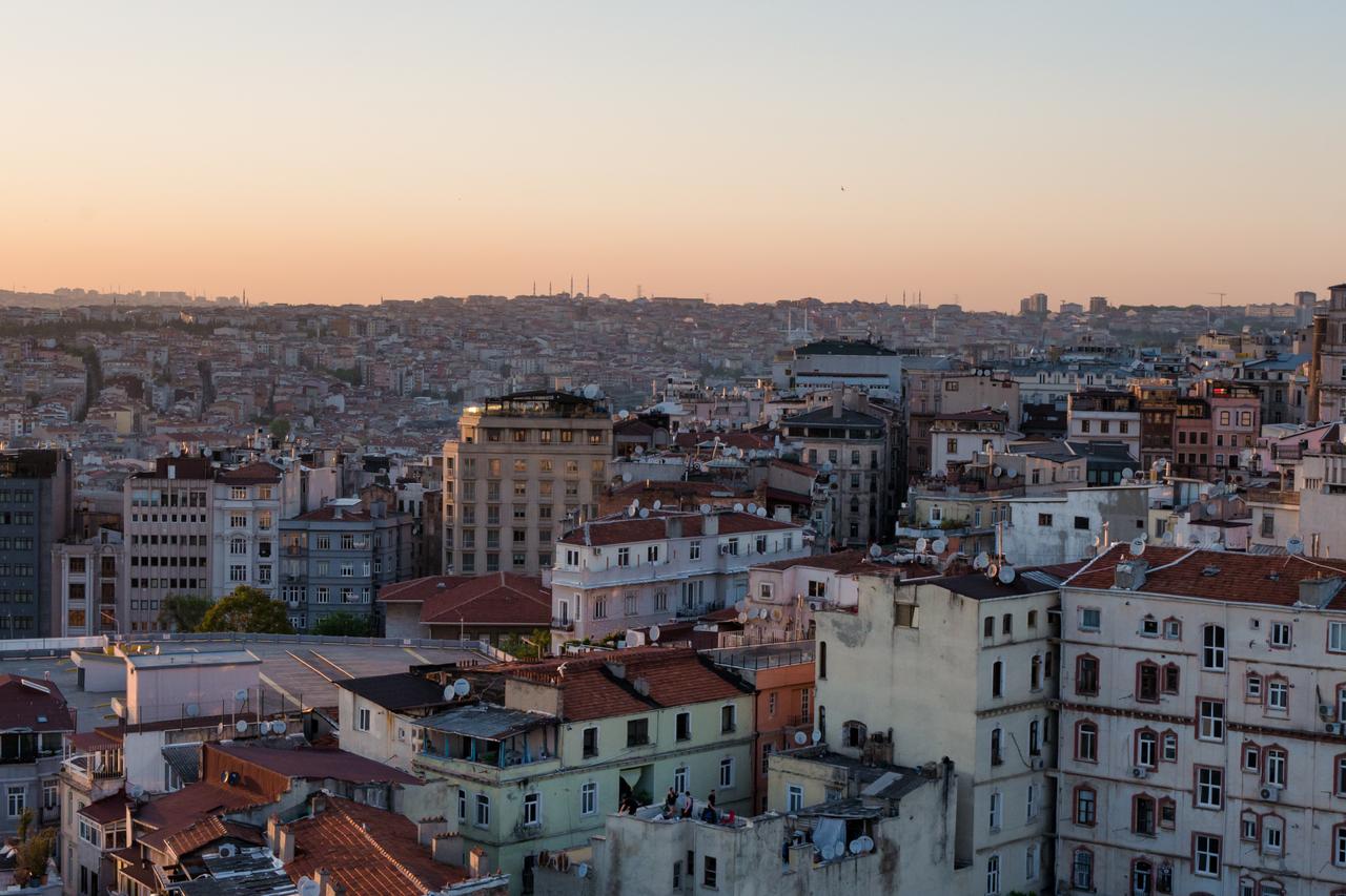 Major Istanbul earthquake risk remains high at 48%, expert warns