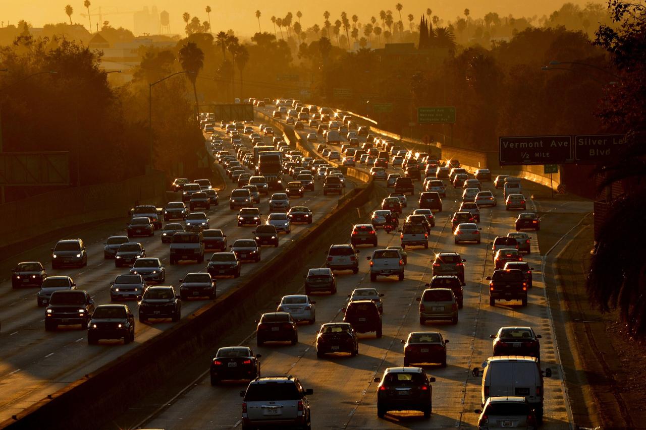 California to fine companies as driverless cars break traffic rules under new law