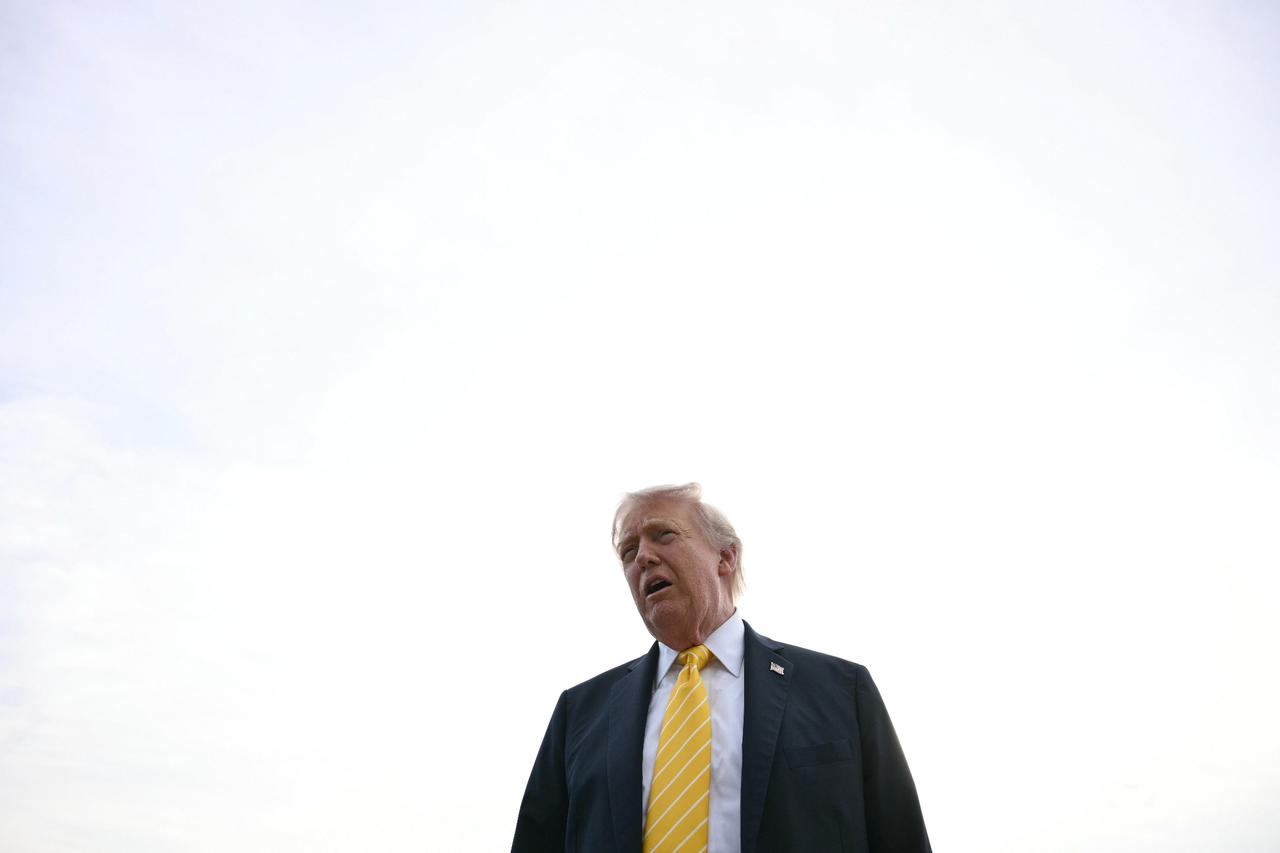 Iran's Revolutionary Guards claims Trump 'cornered' 