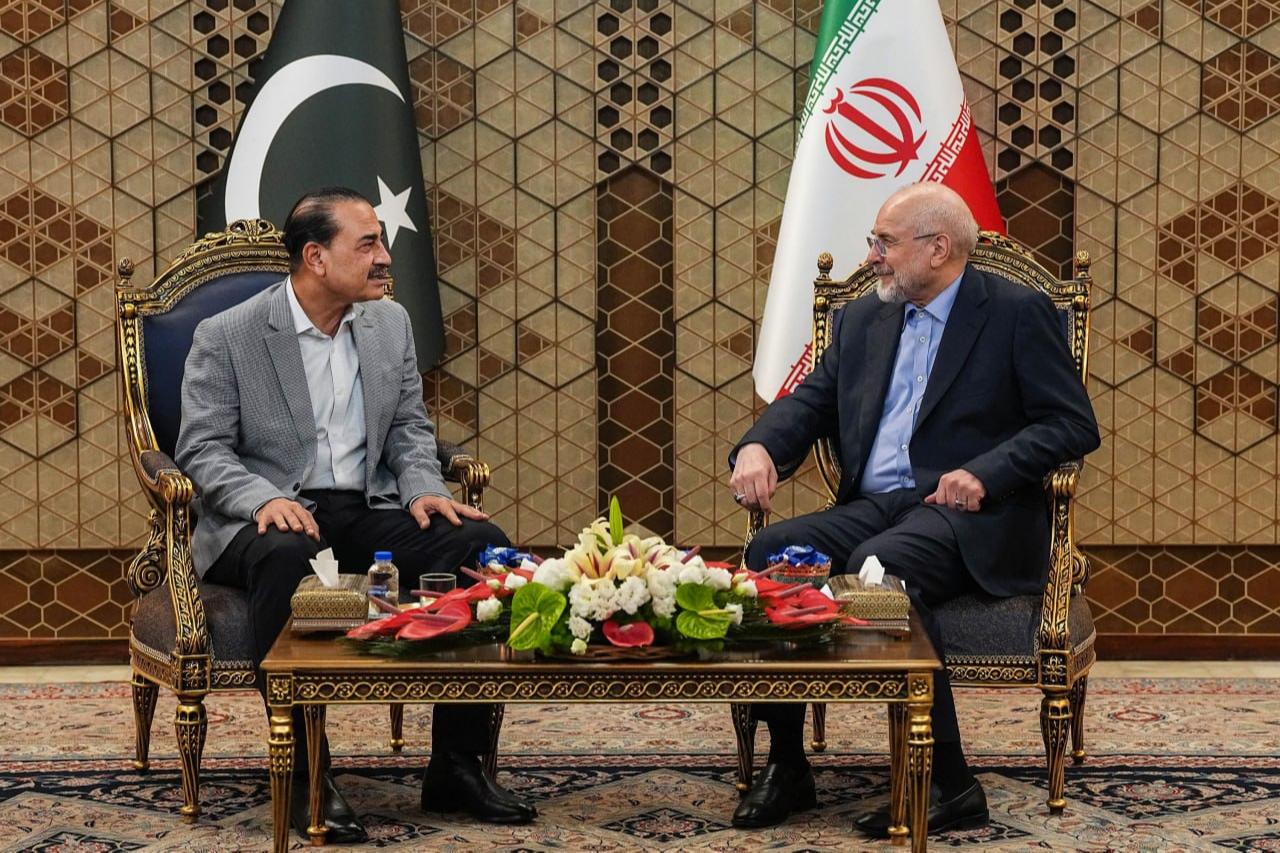 Pakistan's Chief of Army Staff Asim Munir (L) meets with Iranian Parliament Speaker Mohammad Bagher Ghalibaf (R), who heads the Iranian delegation in negotiations with the US, in Tehran, Iran, May 23, 2026. (AA Photo)