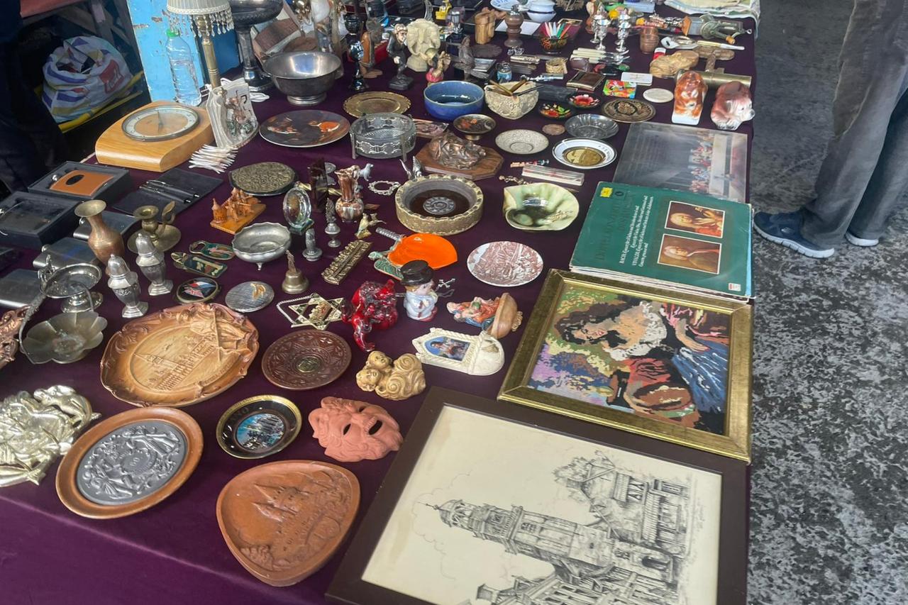 Istanbul antique markets: Where to shop and what to know
