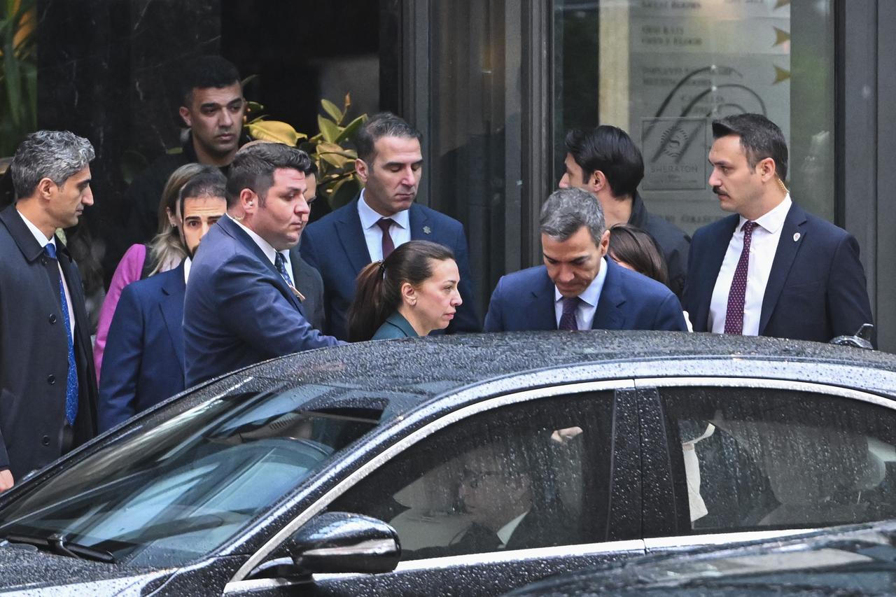 Spanish Prime Minister Pedro Sanchez departs from his hotel after staying in the city following an emergency landing in Ankara due to a technical issue on his flight from Madrid to Yerevan, on May 4, 2026, in Ankara, Türkiye. (AA Photo)