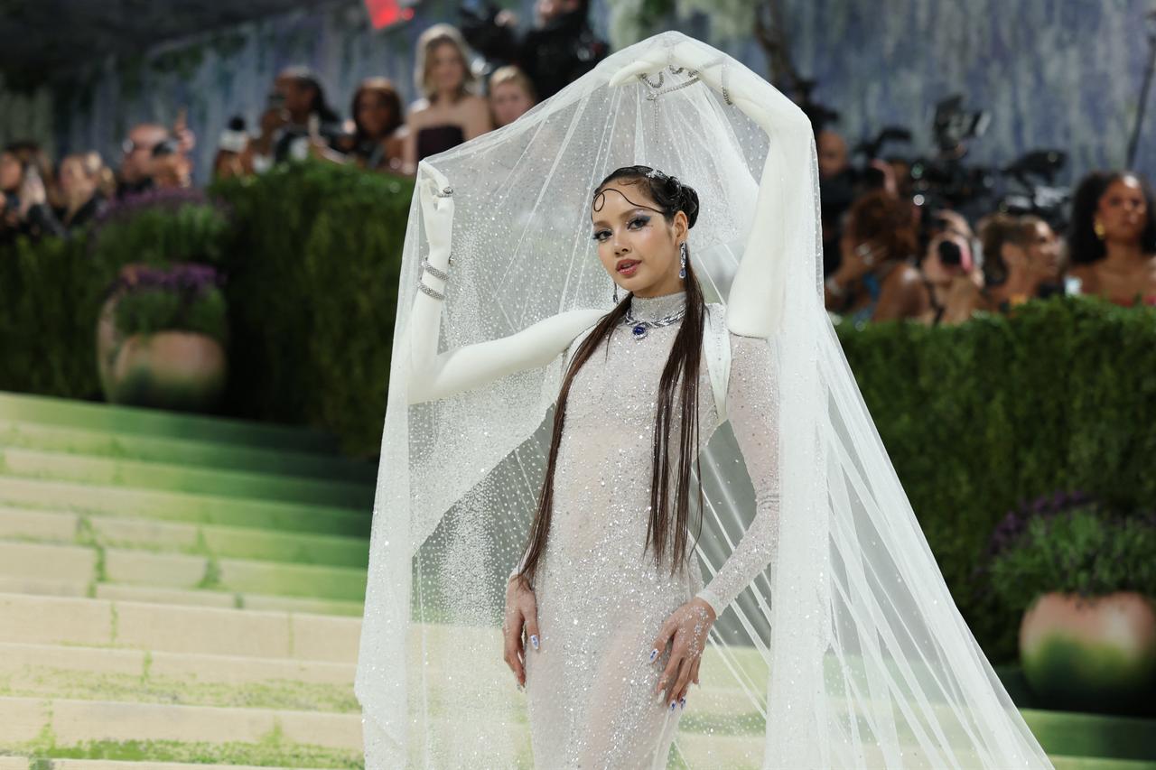 Met Gala raises record $42M as stars dress for 'Fashion is Art' theme