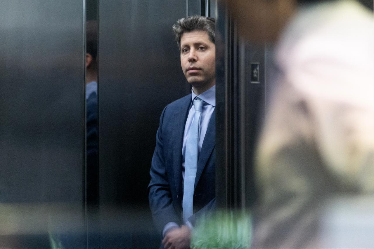 OpenAI CEO Sam Altman arrives to court at the Ronald V. Dellums Federal Building in Oakland, California on April 30, 2026 (AFP Photo)