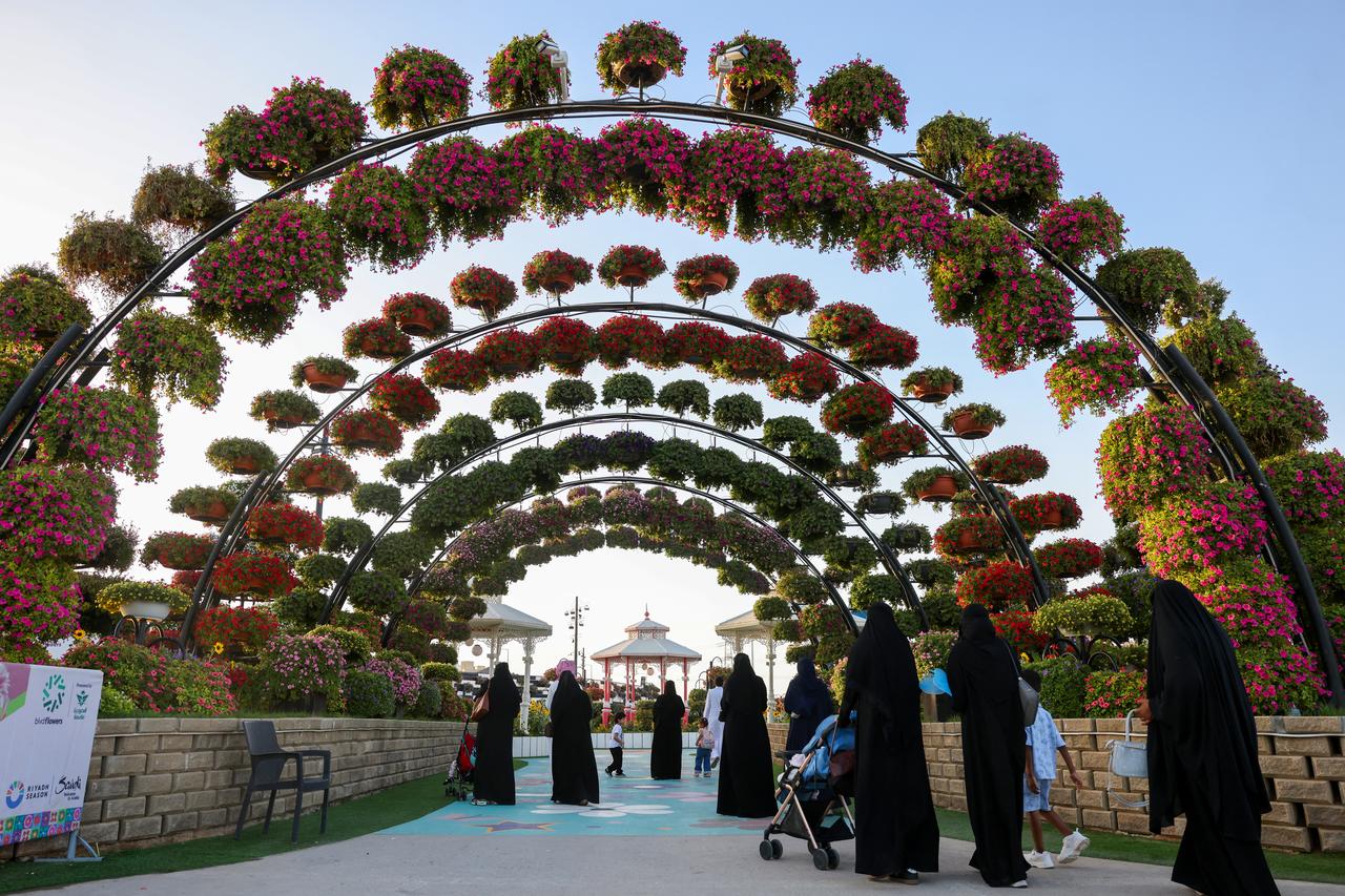 People visit the Boulevard Flowers Exhibition in the Saudi capital Riyadh on May 4, 2026. (AFP Photo)