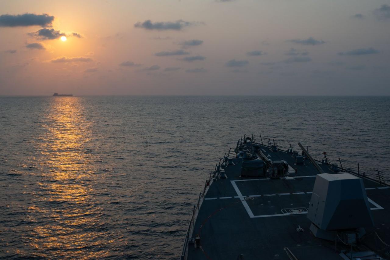 US destroyers transit Hormuz after repelling Iranian attack