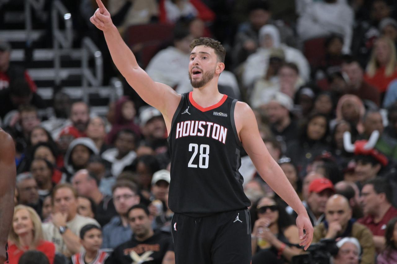 Alperen Sengun (28) of Houston Rockets in action during the NBA game at the United Center, Chicago, Illinois, United States, March 23, 2026. ( Jacek Boczarski - Anadolu Agency )