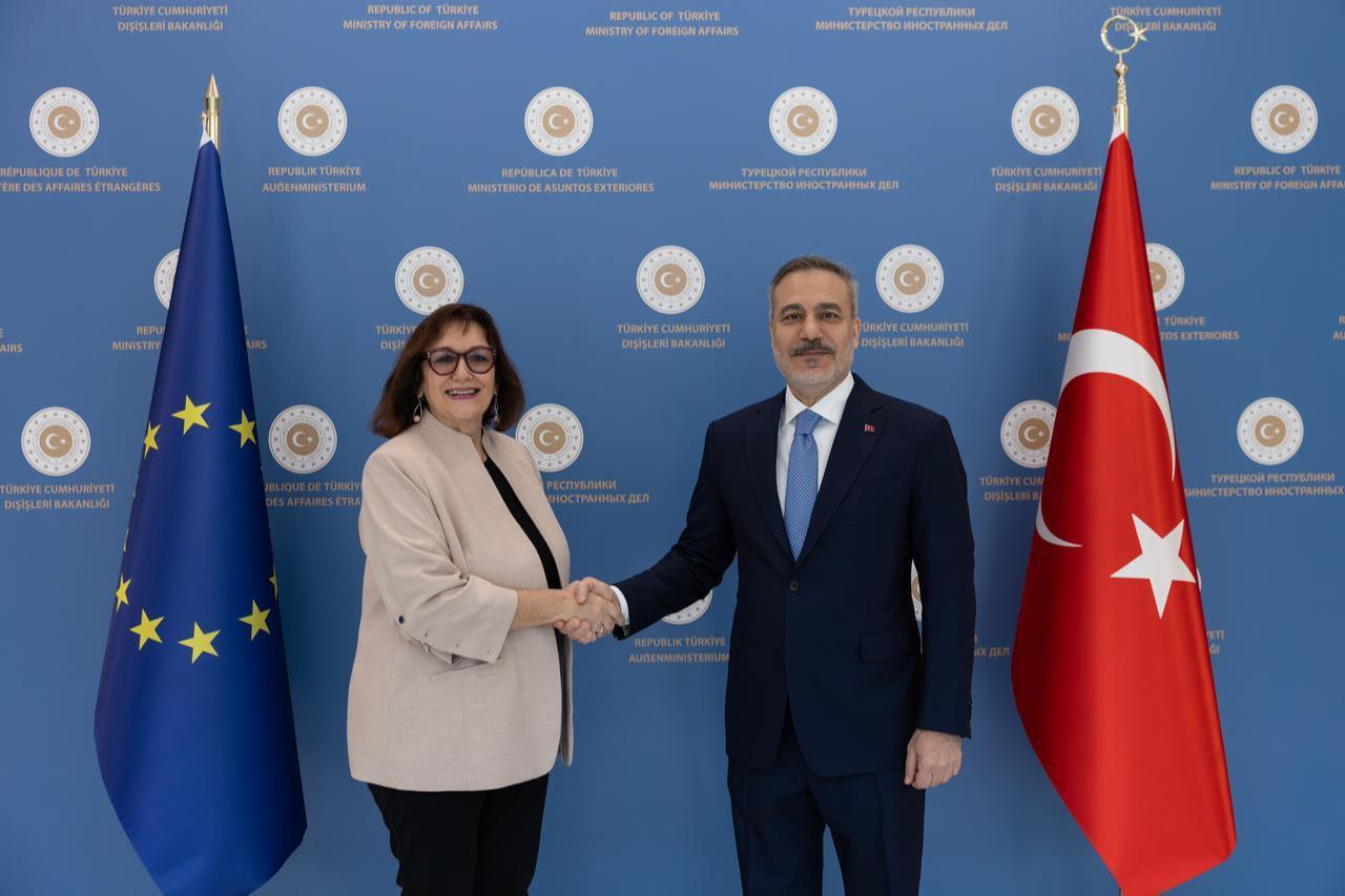 Turkish Foreign Minister Hakan Fidan meets with European Commission member responsible for the Mediterranean Dubravka Suica in Ankara, Türkiye, May 6, 2026. (AA Photo)