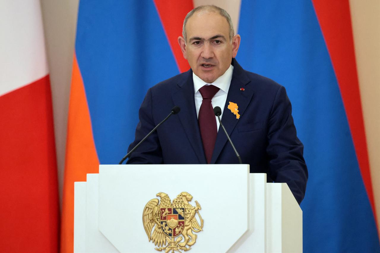 Armenia's Prime Minister Nikol Pashinyan gives a speech during the talks with France's President in Yerevan, Armenia, May 5, 2026. (AFP Photo)