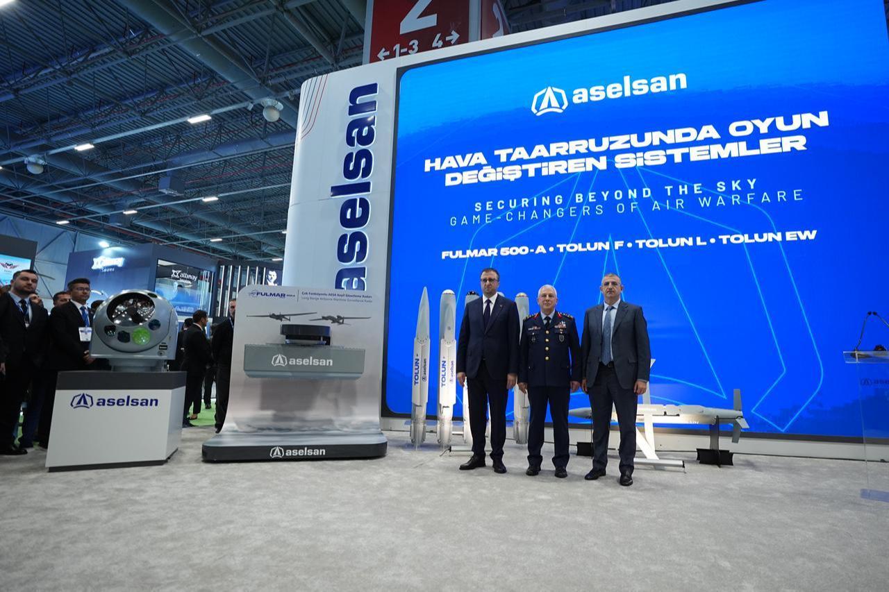 Aselsan introduced the Fulmar 500A Active Electronically Scanned Array radar (AESA) SAHA 2026 in Istanbul, Türkiye, May 7, 2026. (AA Photo)