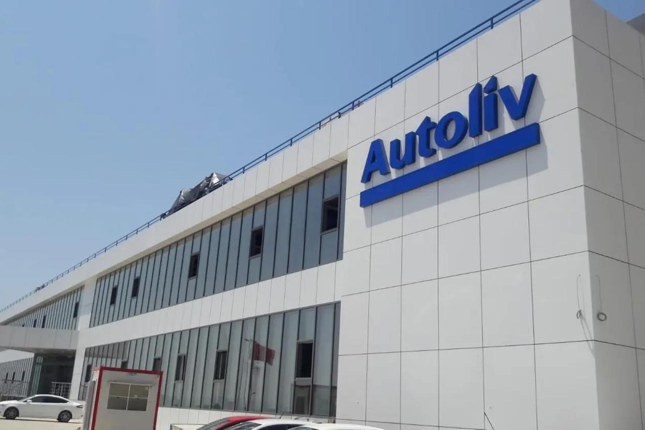 Autoliv to exit manufacturing in Türkiye by 2028, cut 2,200 jobs