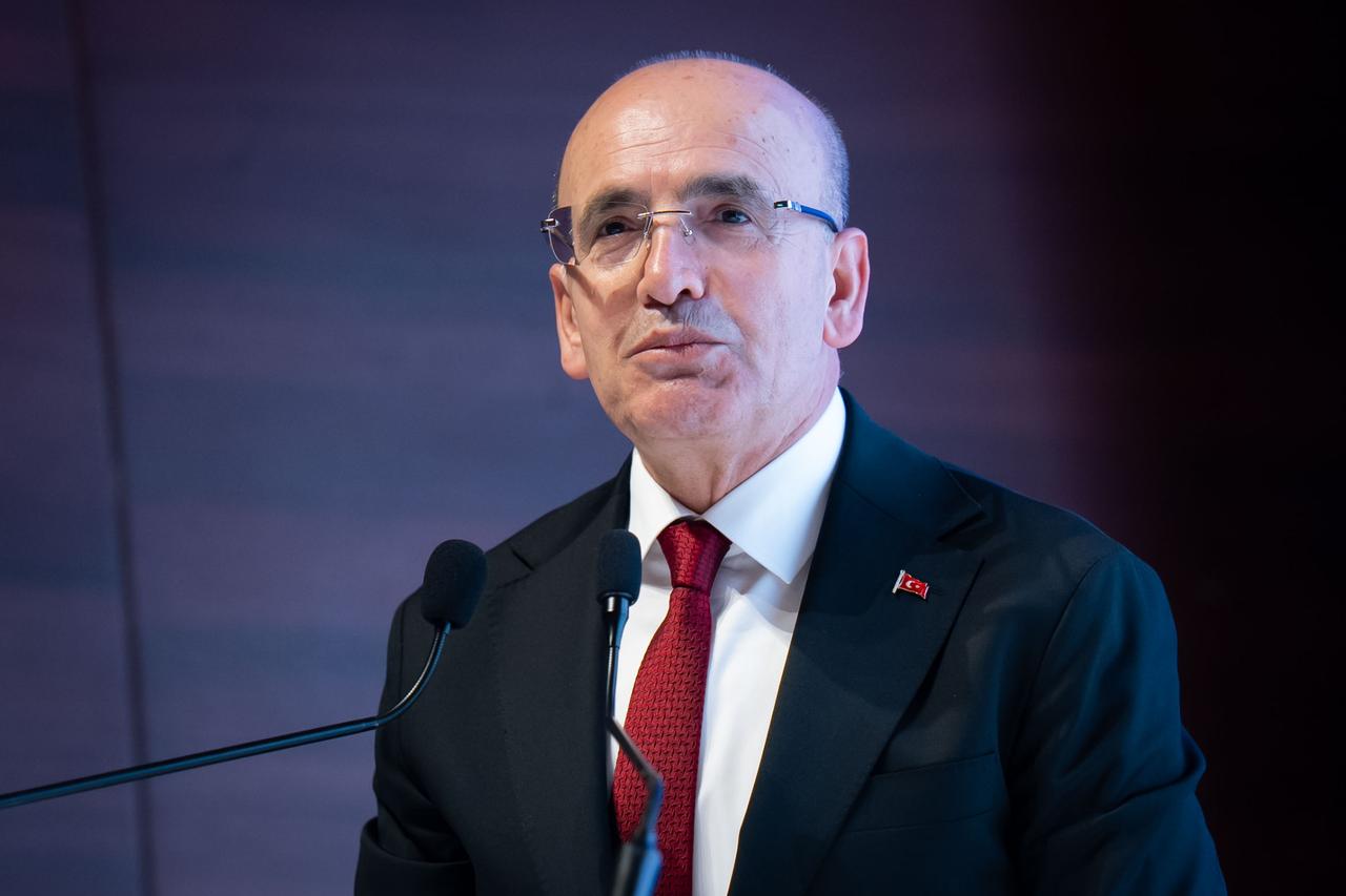 Türkiye eyes global trade hub role as Simsek points to 