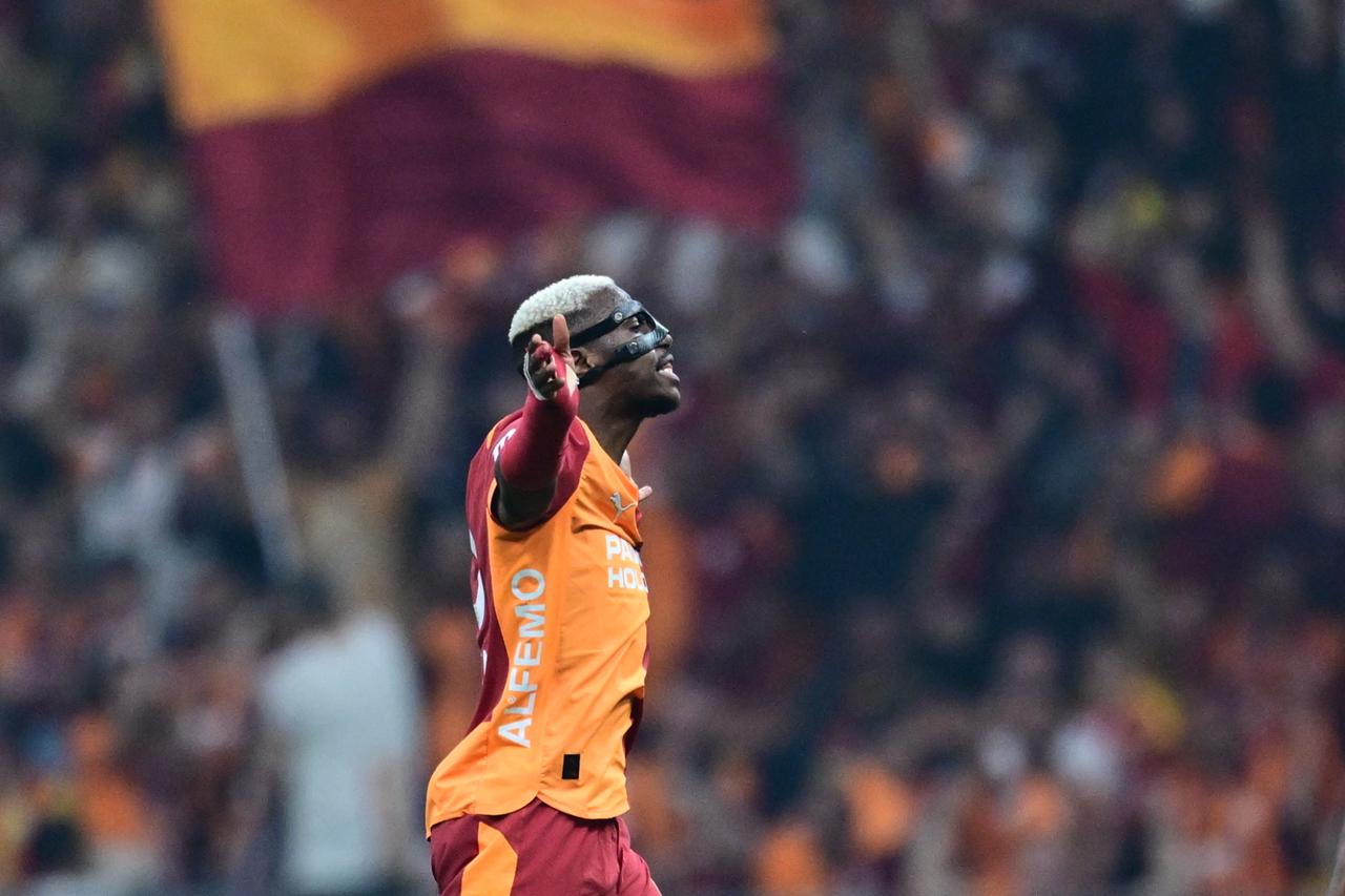 Galatasaray wins record 26th Turkish title after 4-2 win over Antalyaspor