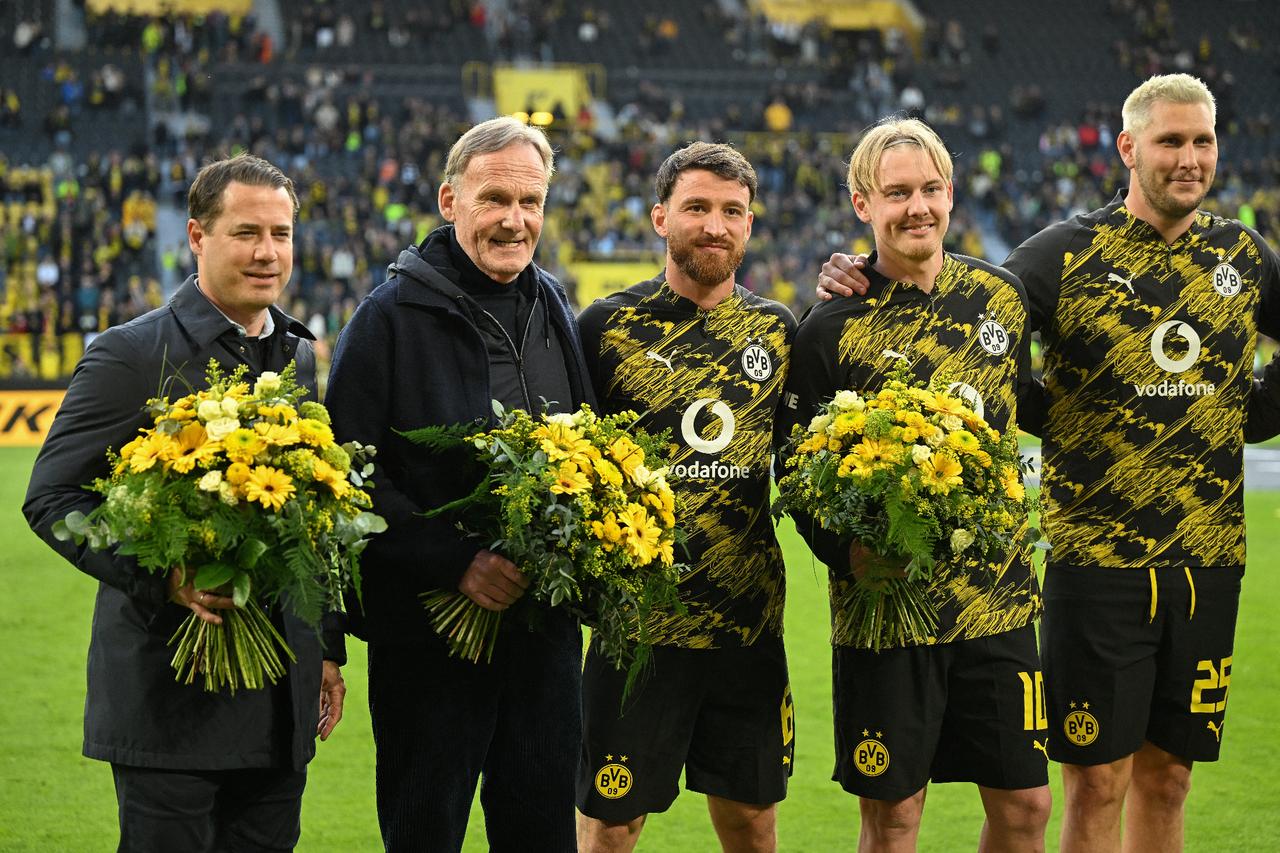 Turkish national Salih Ozcan among departures as Sule, Brandt leave Dortmund
