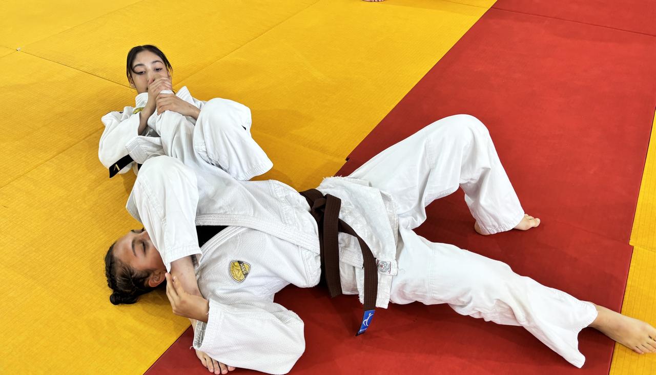 Turkish judoka Havva Sena Tokmak trains on the tatami after winning gold at the Cadet European Cup in Faro, Portugal, following three bronze medals in earlier European Cup events. (AA Photo)