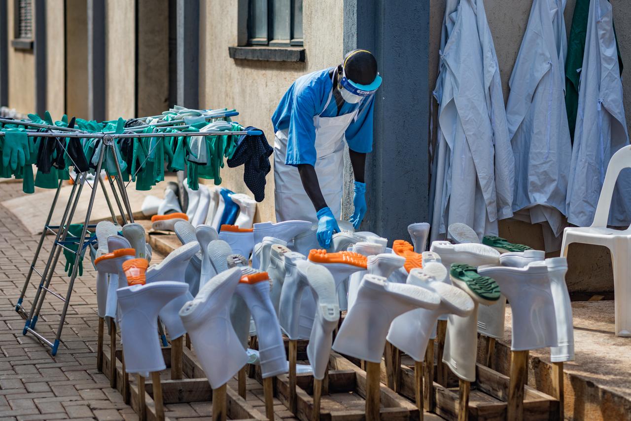 US calls for stronger global action against Ebola
