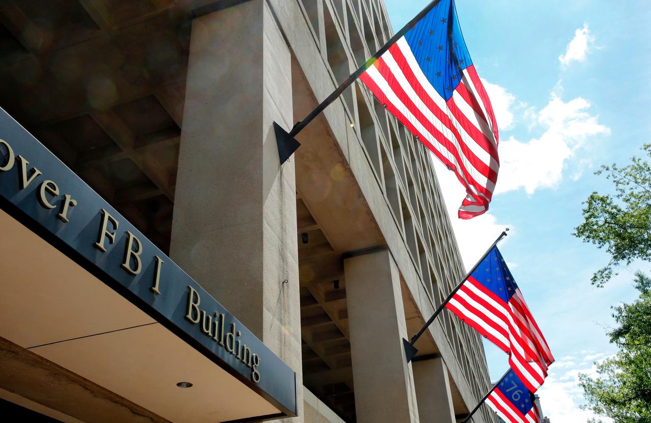 The FBI headquarters building is viewed on July 5, 2016 in Washington, DC. (AFP Photo)