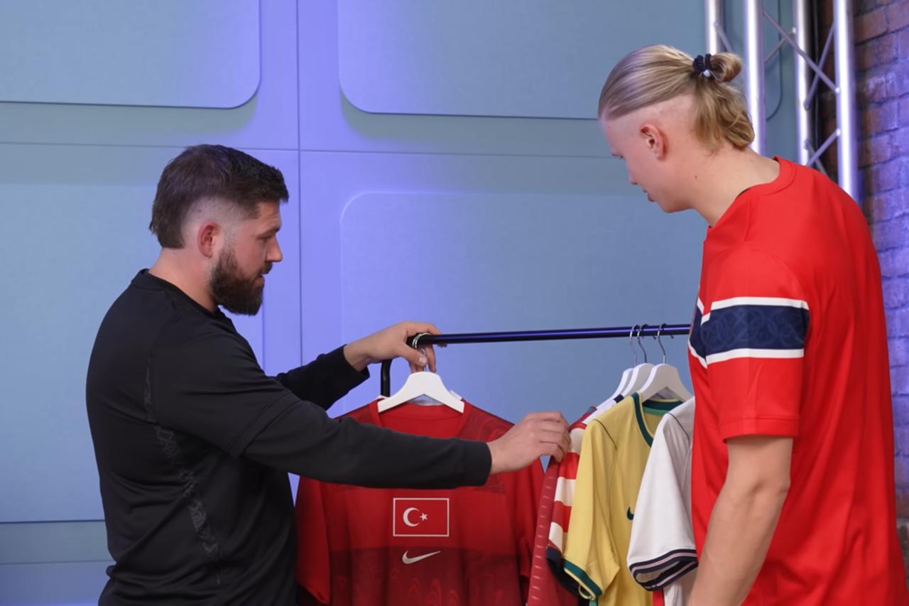 Erling Haaland praises Türkiye’s new World Cup jersey in John Nellis video