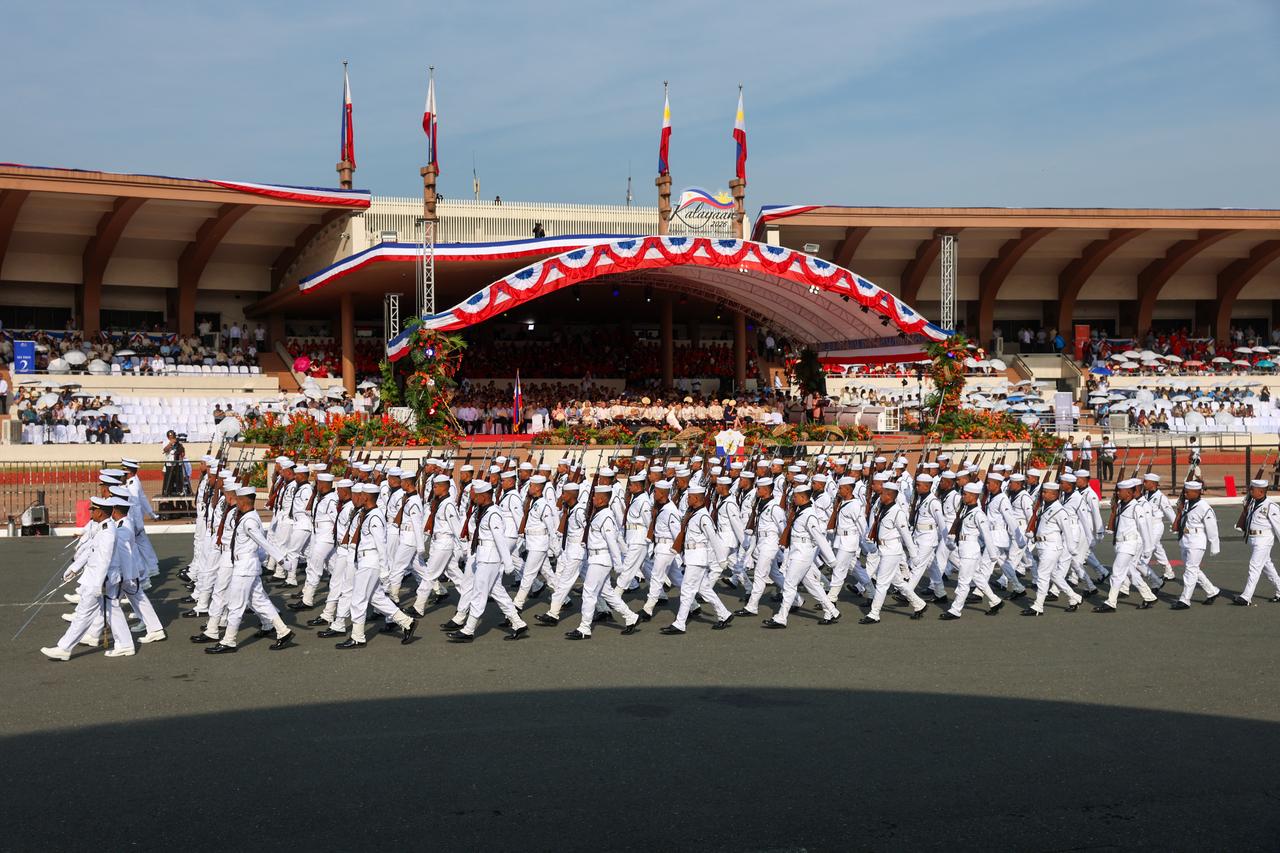 Philippines marks 128th independence day with major military parade