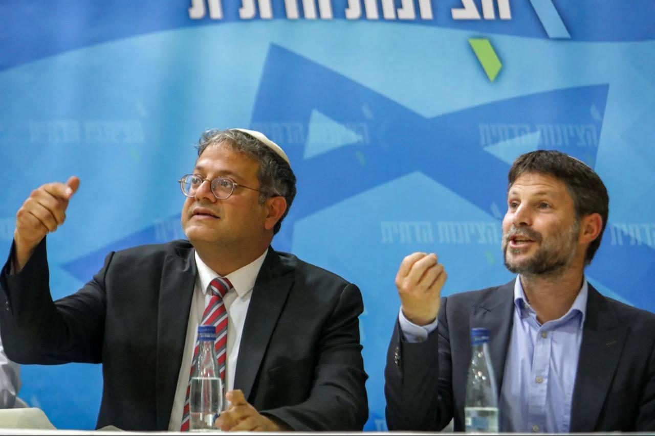 Israeli National Security Minister Itamar Ben-Gvir (L) and Finance Minister Bezalel Smotrich attend a U.S. Independence Day reception in Jerusalem, Israel, July 2023. (AFP Photo)