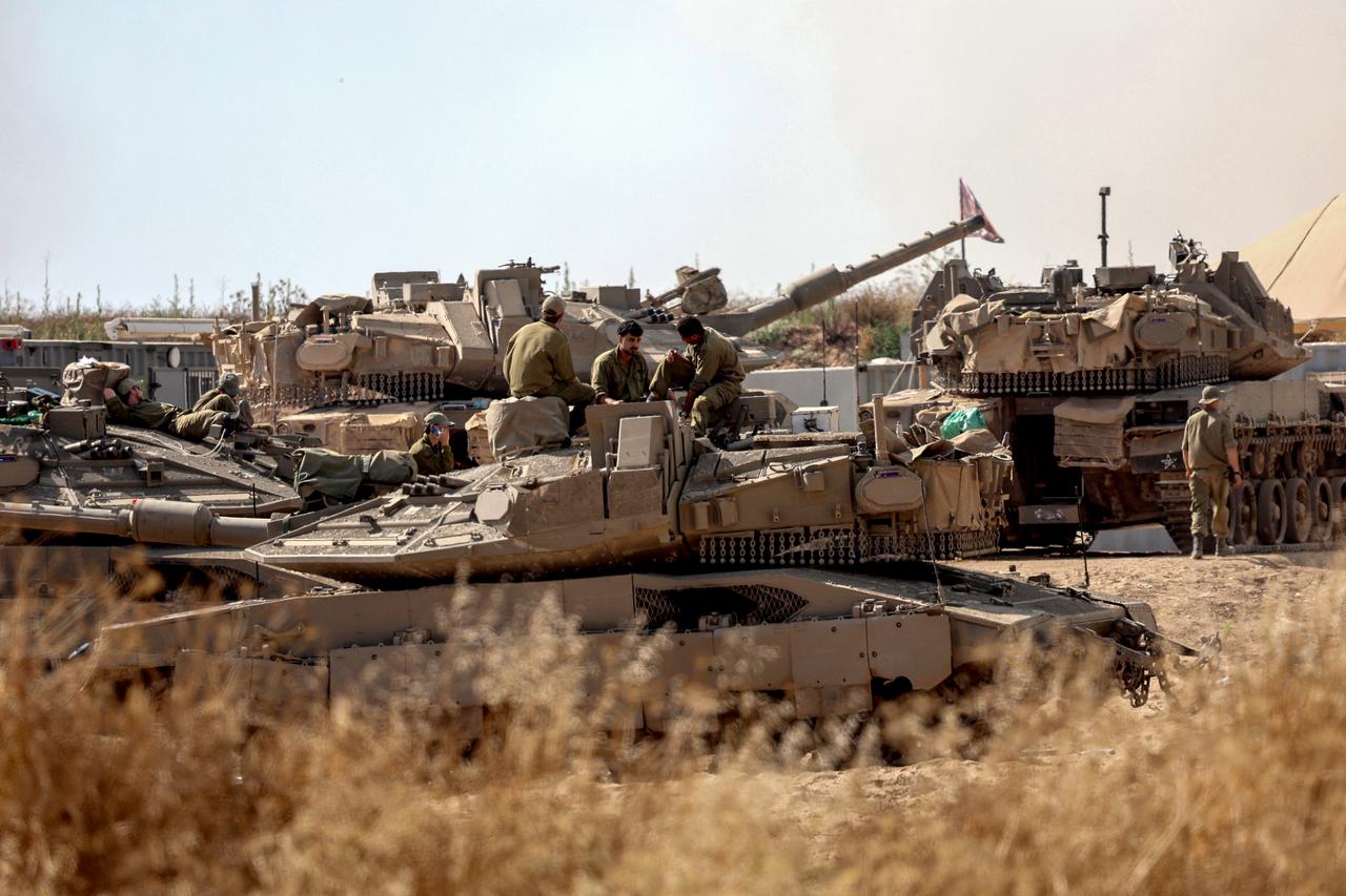 Former Israeli defense chief condemns West Bank settler violence
