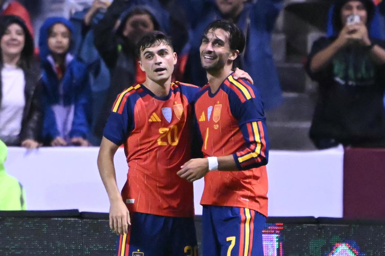Spain chases second World Cup title after 16-year wait