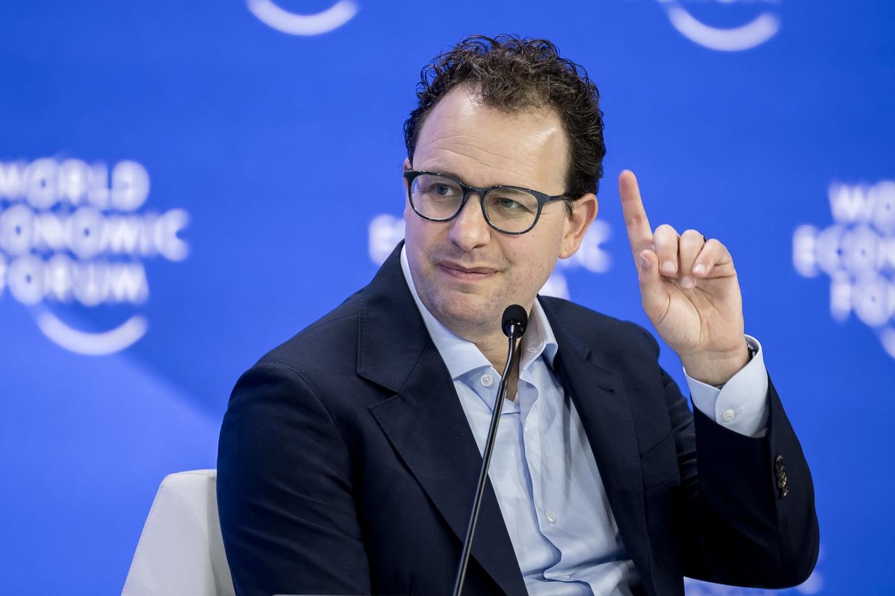 Anthropic CEO Dario Amodei gestures as he addresses the audience as part of a session on AI during the World Economic Forum (WEF) in Davos, Jan. 23, 2025. (AFP Photo)