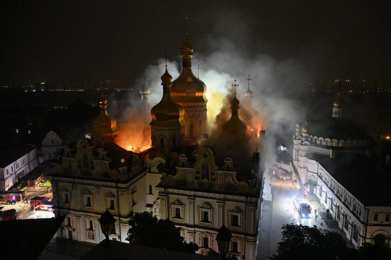Russia claims Patriot missile, not its own strike, destroyed Kyiv's dormition cathedral