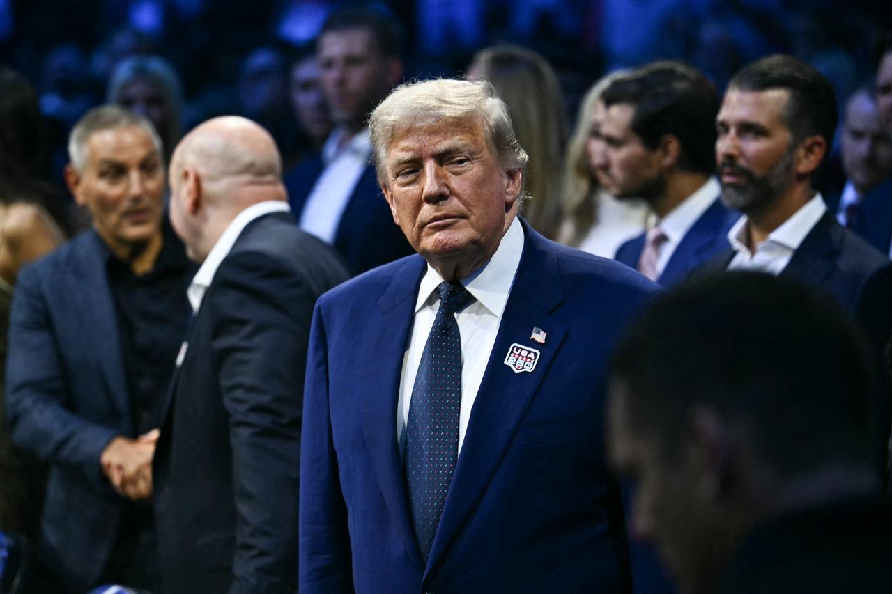 Trump says oil tankers begin moving through Strait of Hormuz after Iran deal