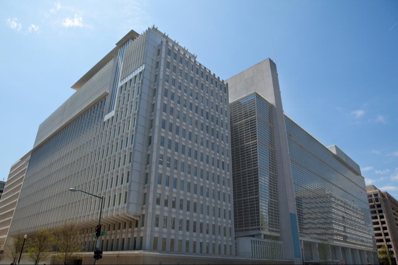 Exterior view of the World Bank headquarters in Washington, D.C. (Adobe Stock Photo)