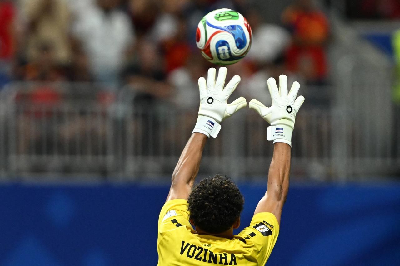 Cape Verde's goalkeeper #01 Vozinha makes a save during the 2026 World Cup Group H football match between Spain and Cape Verde at the Atlanta Stadium in Atlanta, June 15, 2026. (AFP Photo)