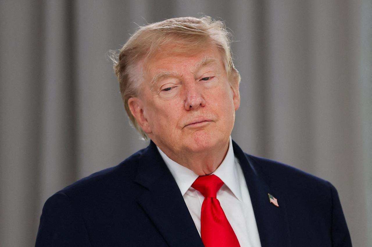 US President Donald Trump attends a work lunch as part of the G7 summit in Evian, eastern France, June 16, 2026. (AFP Photo)