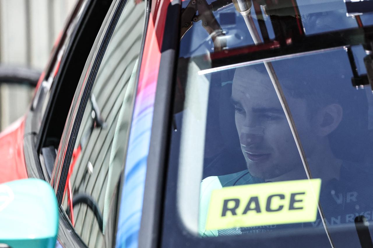 Romain Bardet to join Paul Seixas's Decathlon CMA CGM team in 2027