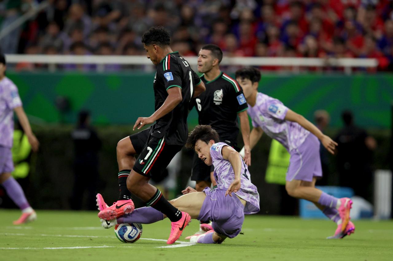 Players in action during the match between Mexico and South Korea, June 18, 2026 in Zapopan, Mexico. (AA Photo)