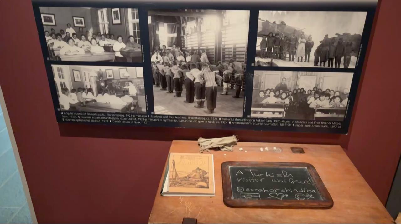 Greenland National Museum and Archives:  Historical classroom scenes depicting Greenlandic students, illustrating the role of education in shaping modern Greenlandic society. (Photo: Esra Ozturk)