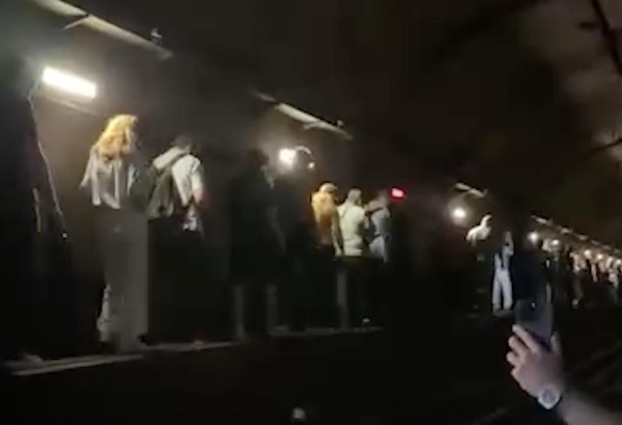 A metro train on Istanbul’s M4 Kadikoy–Sabiha Gokcen Airport Line derailed near Bostanci, and passengers exited on their own before walking through the tunnel, June 19, 2026. (AA Photo)