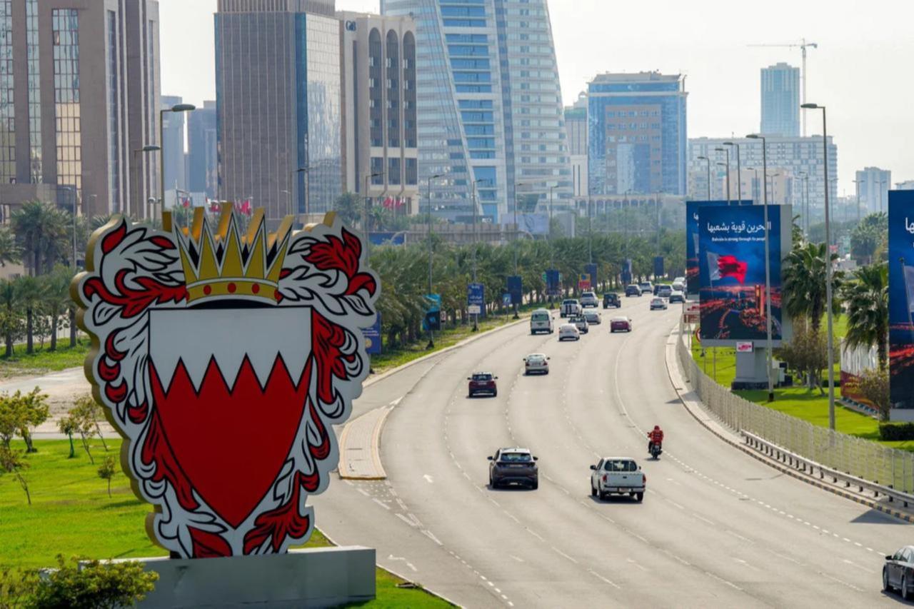 Bahrain bars citizens from Iran, Iraq over tense security situation