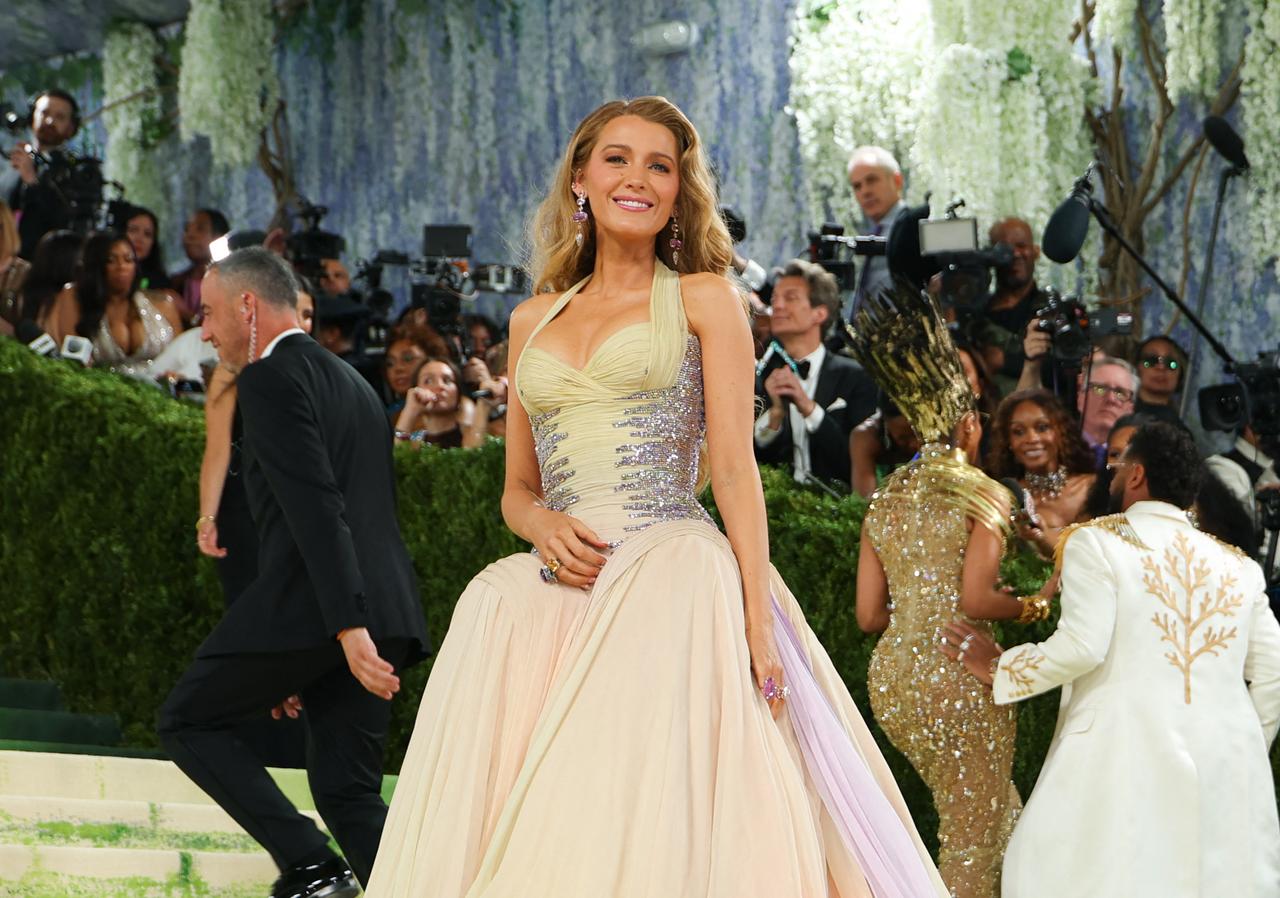 Blake Lively poses the 2026 Met Gala at the Metropolitan Museum of Art, in New York, on May 4, 2026. (AFP Photo)