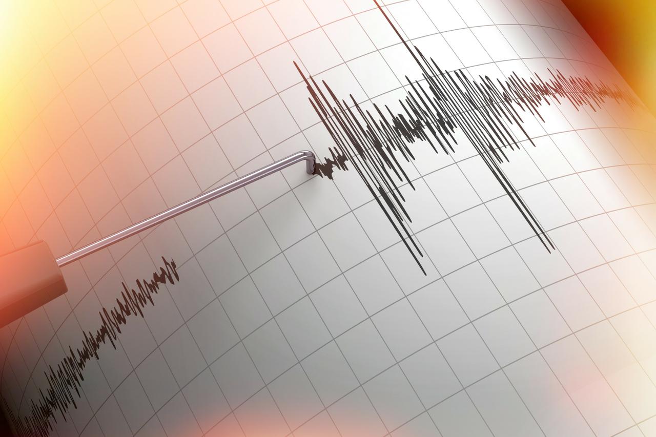 6.2 magnitude tremor shakes southern Italy