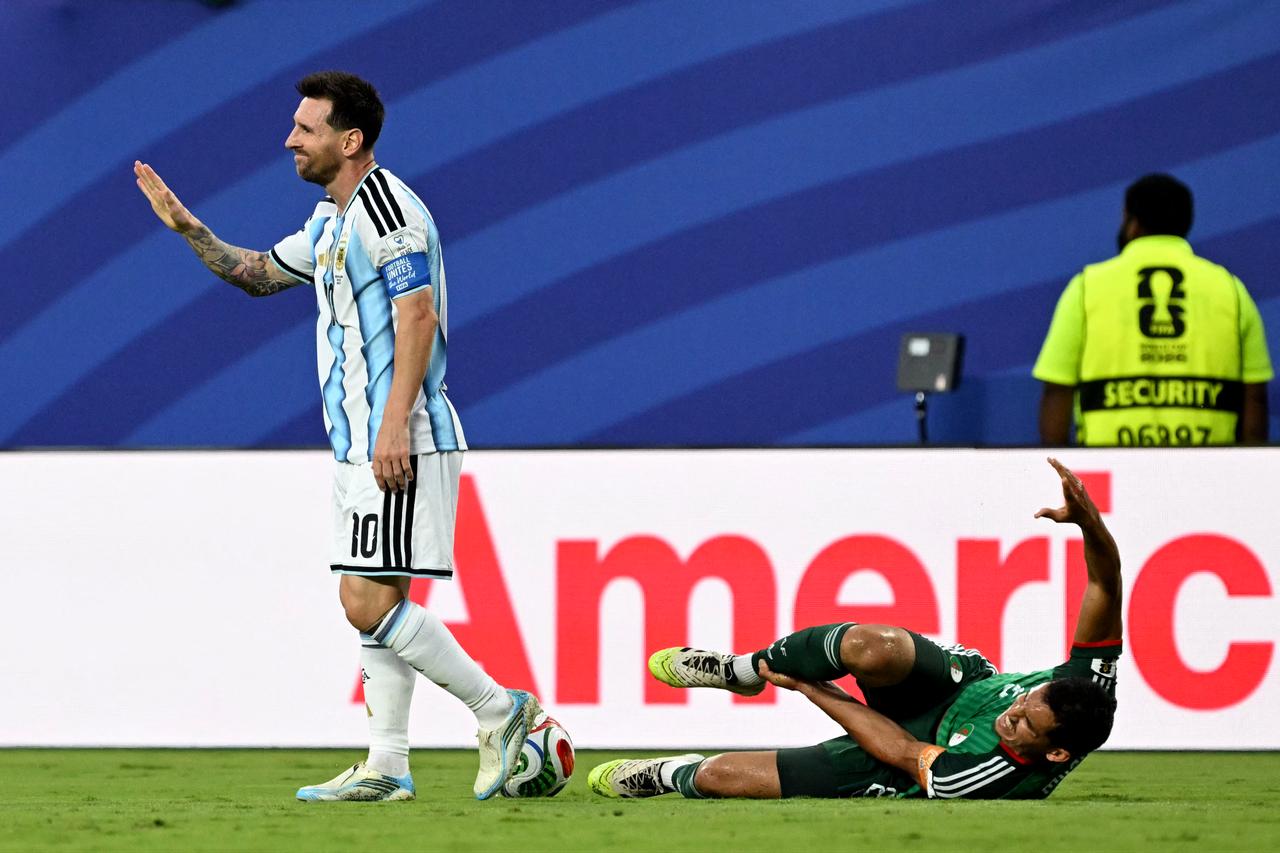 Algeria lodges complaints with FIFA over Messi tackle